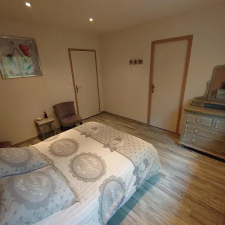Les Egals Bed & Breakfast *